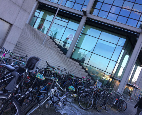 Berlin Hauptbahnhof Verteilung Sattelschoner Pukka Tee